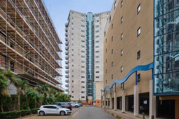 Apartment To Let - Photo 1