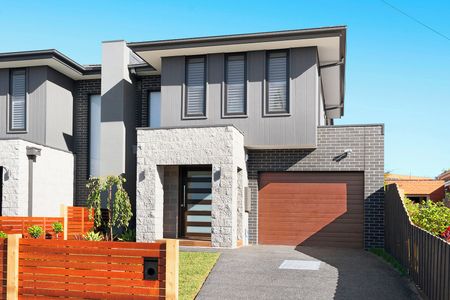 HEART-WARMING FAMILY HOME - Photo 4