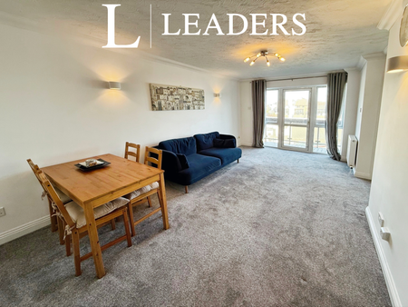 2 bedroom flat to rent Pacific Close, Ocean Village, Southampton - Photo 4