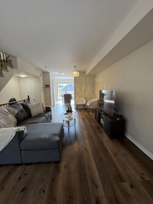 For Lease - 5585 Oscar Peterson Boulevard Unit# 6, Mississauga, Ontario - Photo 1