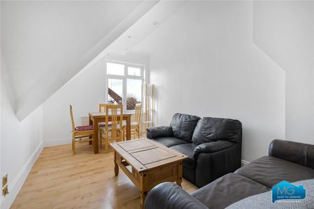 3 bedroom apartment to rent - Photo 3