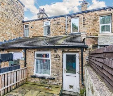 Armitage Road, Milnsbridge, Huddersfield, HD3 - Photo 1