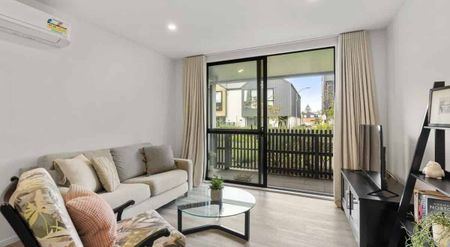 Immaculate Ground Floor One Bedroom Apartment - Photo 4