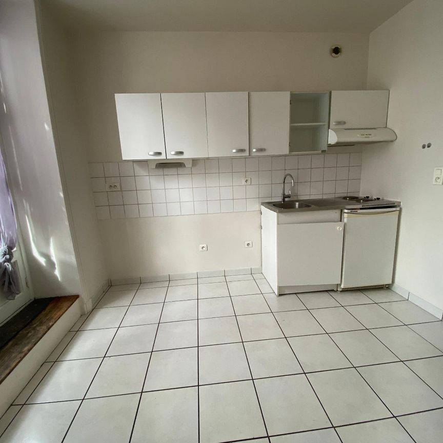 Location Appartement 2 pièces 33m² CLERMONT FERRAND 63000 - Photo 1