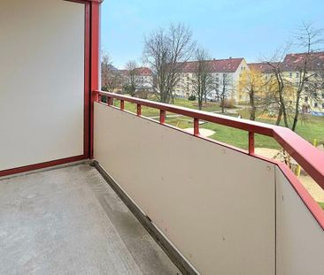 ERSTBEZUG - Familienwohnung in bester Lage mit Balkon :-) - Foto 1