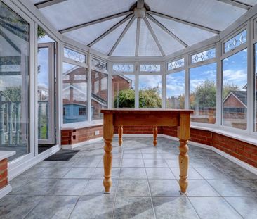 3 bedroom link detached house to rent - Photo 2