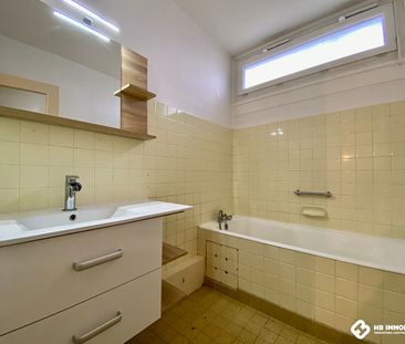 Location Appartement 3 pièces 67m² ROANNE 42300 - Photo 2