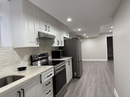 For Lease - 320 Sedgewood Street Unit# BASEMENT, Kitchener, Ontario - Photo 5