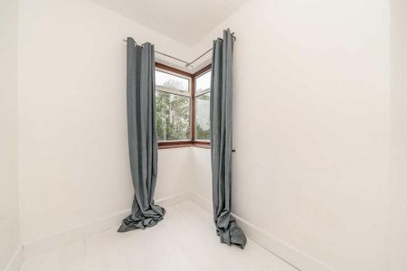 3 bedroom house to rent - Photo 3