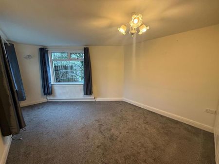 2 bedroom detached bungalow to rent - Photo 5