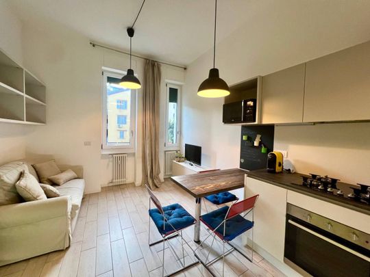 Bilocale viale Regina Giovanna 8, Porta Venezia, Milano - Photo 1