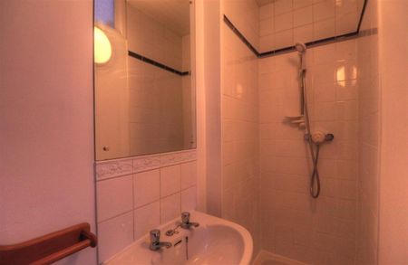 Greenhill, Evesham - Photo 3