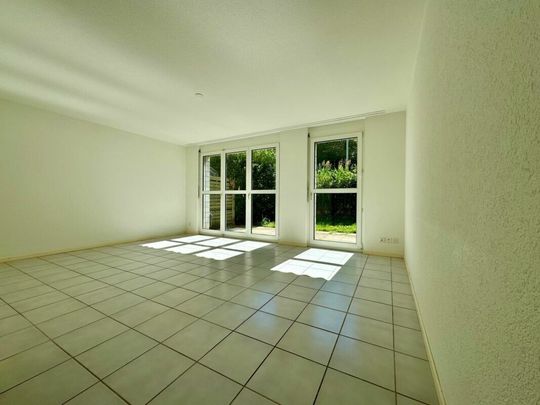 Itingen / Appartement de 4,5 pièces au rez-de-chaussée à gauche - Photo 1