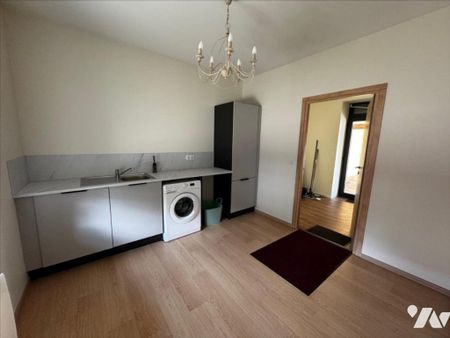 DOLE (39) un appartement meublé en parfait état de type T1 bis - Photo 2