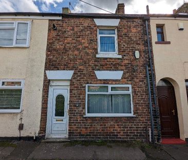 2 bedroom terraced house to rent - Photo 2