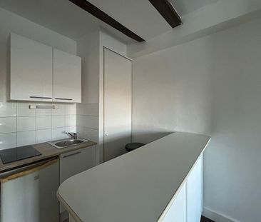 Location Appartement 1 pièce 26m² - Photo 2