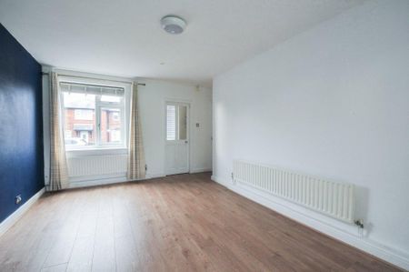 3 bedroom house to rent - Photo 2