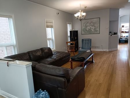 For Lease - 31 Moraine Drive, Vaughan, Ontario - Photo 5