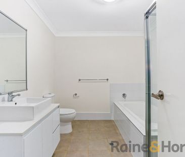 16 Bataan Road, Edmondson Park, NSW 2174 - Photo 6