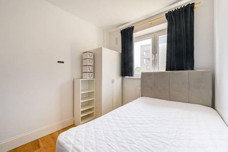 3 bedroom flat to rent - Photo 5