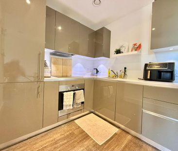 Studio to rent - Photo 6