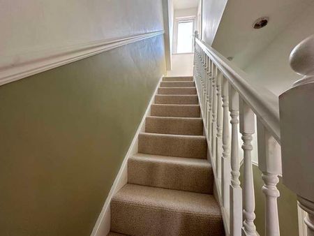 Withycombe Road, Exmouth, EX8 - Photo 2