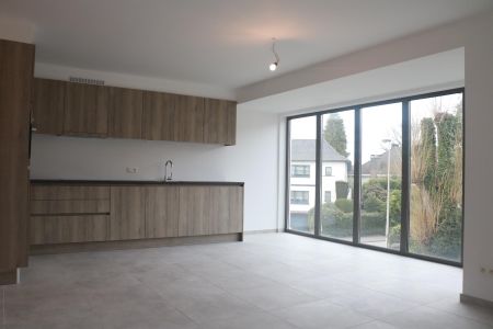 Zeer ruim duplex appartement met 3 slaapkamers - Foto 5