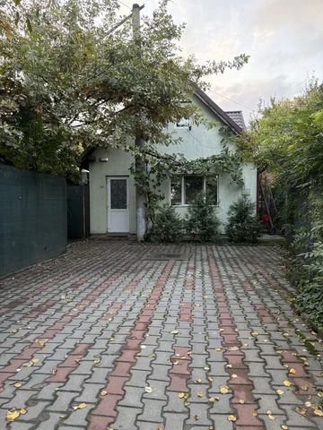 Casa cu doua camere, zona Bucium - Fotografie 4