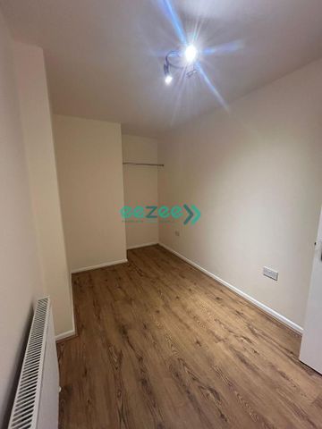 1 bedroom ground floor flat to rent - Photo 3