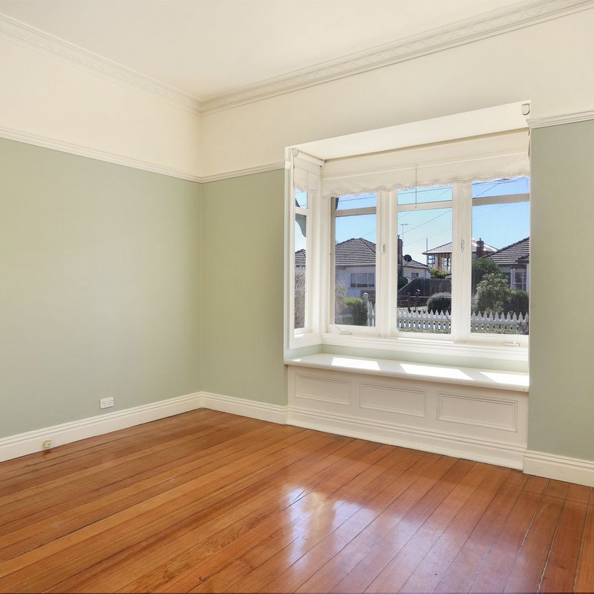 5 Wicklow Street, Pascoe Vale VIC 3044 - Photo 1