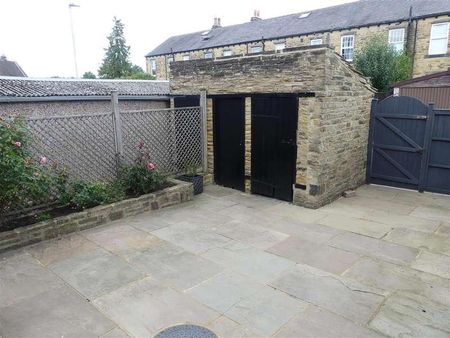 Lawn Avenue, Burley In Wharfedale, LS29 - Photo 2
