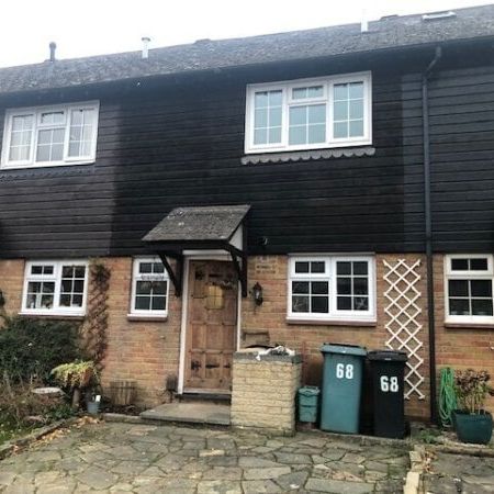 Middle Lane, EPSOM, KT17 - Photo 1