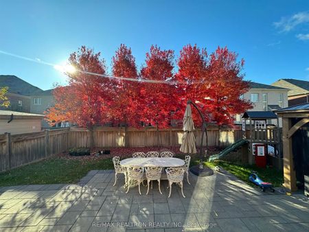 For Lease - 41 Woodgate Pines Drive, Vaughan, Ontario - Photo 2