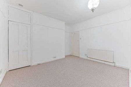 Benhilton Gardens, Sutton, SM1 - Photo 5