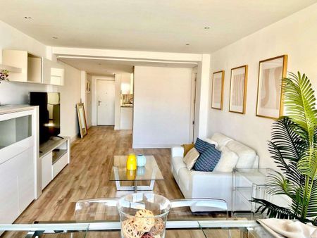 4 room luxury Flat for rent in Madrid, Spain - Photo 4