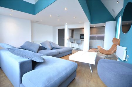 Alumni Court, 1 Cotton Street, Manchester City Centre, M4 5BR - Photo 2