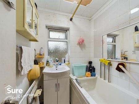 1 bedroom semi-detached house to rent - Photo 5