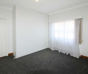 14 Herbert Street, Belmont - Photo 2