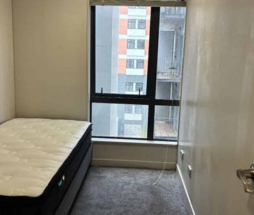 Auckland CBD – Cozy Comfort Meets Urban Convenience - Photo 2