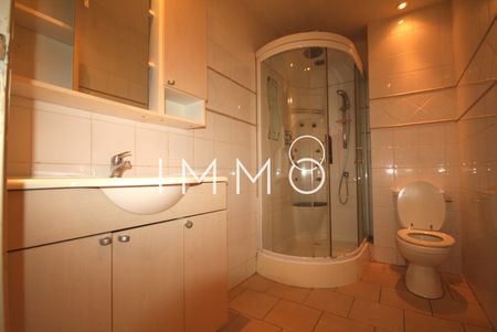 Location Appartement 2 pièces 33m² MARSEILLE 5ème - Photo 3