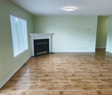 For Lease - 24 Sun King Crescent Unit# Main Floor, Barrie, Ontario - Photo 3