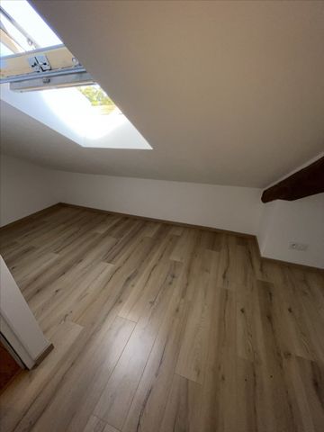 Appartement 1 pièce à Mont-Saint-Martin - Photo 4