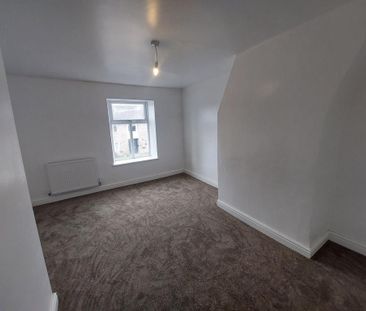 2 bedroom terraced house to rent - Photo 6