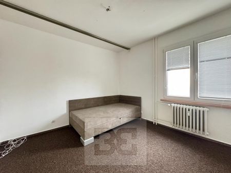 Pronájem bytu 3+1 69 m2 - Fotografie 4