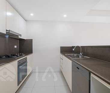 Two bedroom Apartment in Parramatta - Photo 6