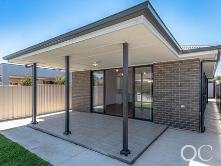 Open the Door to Effortless Family Living - Photo 2