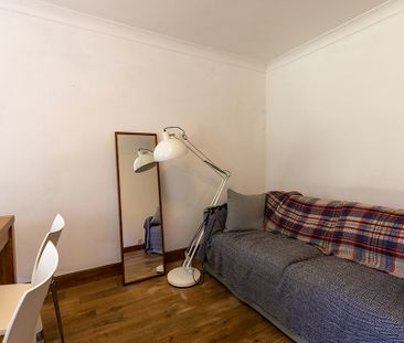 Twickenham Court, Cambridge - Photo 3