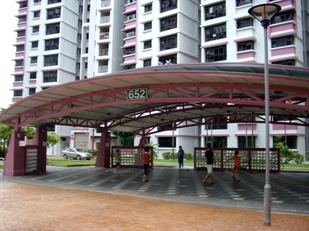 Blk 652 Jurong West Street 61 (Jurong West), HDB 4 Rooms - For Rent - Photo 4