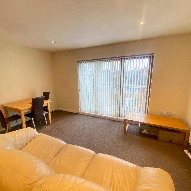 Apt 8 Scotts Gate, 76 Abetta Parade, Belfast, BT5 5LA - Photo 1