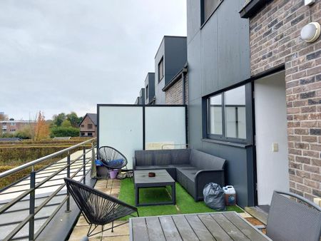 Recent, ruim en lichtrijk appartement met terras. - Photo 3